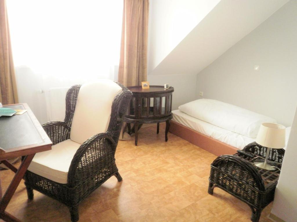 Stadtvilla Auerhahn Vöcklabruck Δωμάτιο φωτογραφία