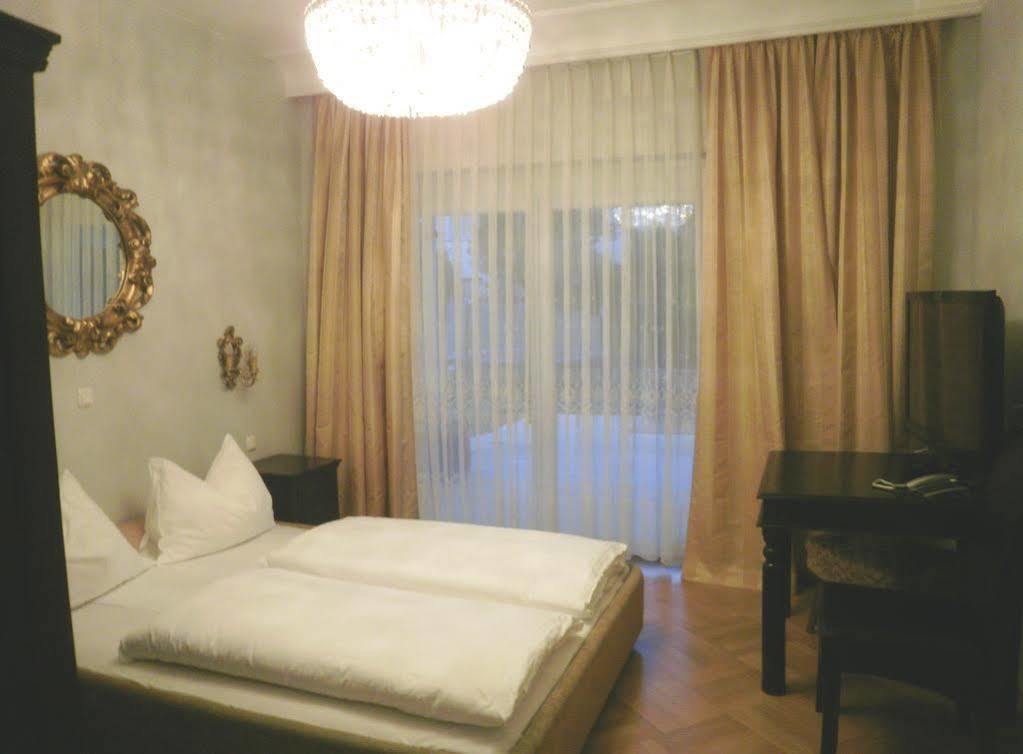 Stadtvilla Auerhahn Vöcklabruck Εξωτερικό φωτογραφία